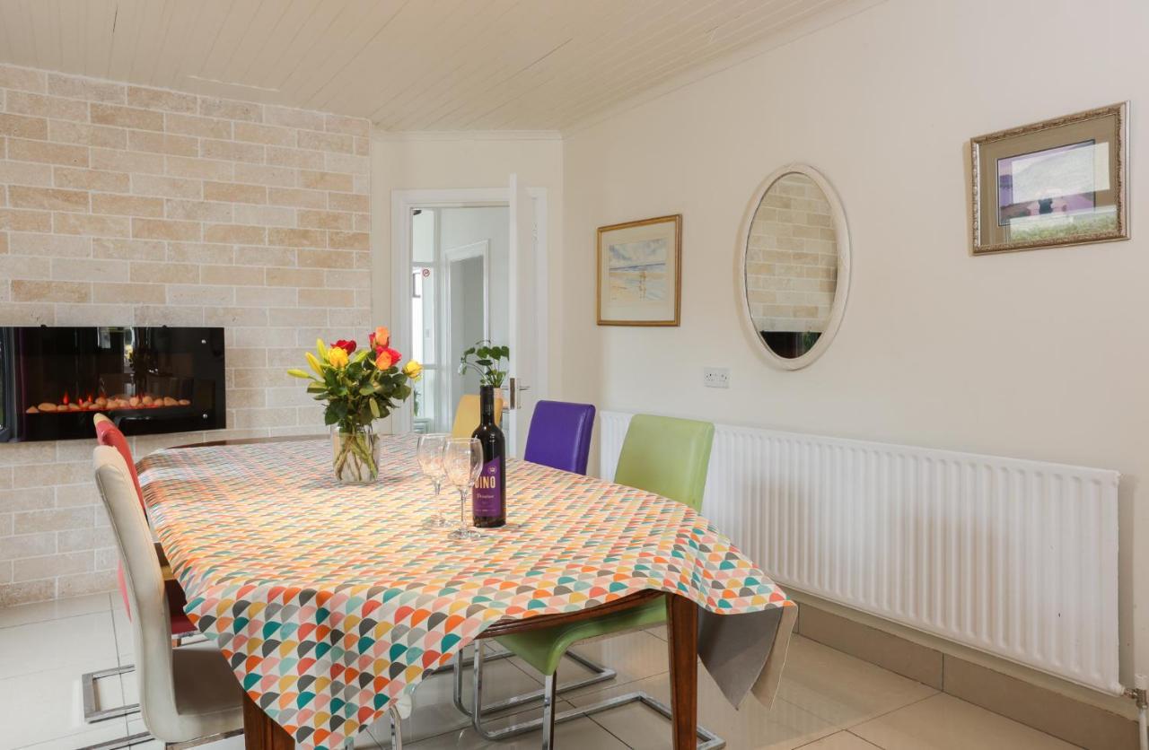 The Old Coach House Villa Portstewart Esterno foto